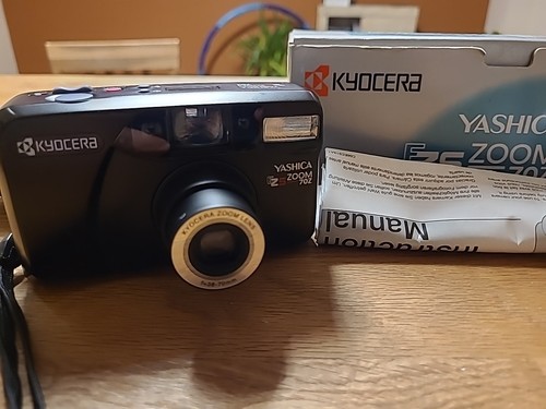 Kyocera yashica zoommate - 70z, /