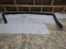 60604729 REAR GLASS GUIDE