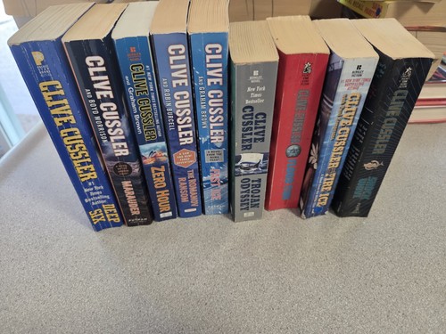 Clive cussler lot books - cussler,