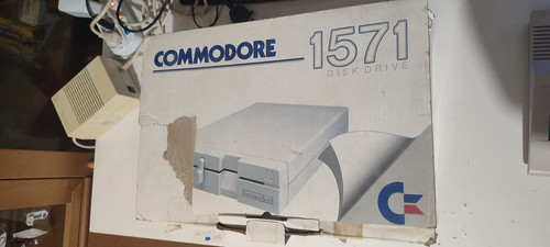 Commodore 1571 floppy - 5.25",