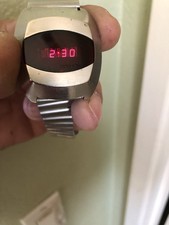 Orologio Saturno Led Vintage