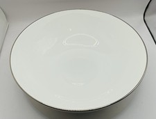 Enorme ciotola Wedgwood Jasper