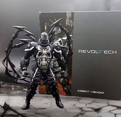 Venom revoltech action - venom, figures