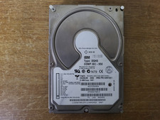 *** Disque Dur SCSI IBM 4GB