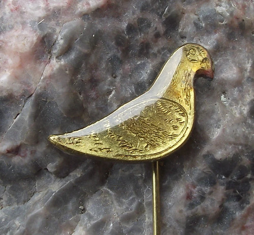 Distintivo spilla uccellino