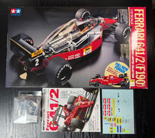 TAMIYA 1/12 Ferrari 641/2 .Articolo12025 con NUOVA DECALCOMANIA/PNEUMATICO...