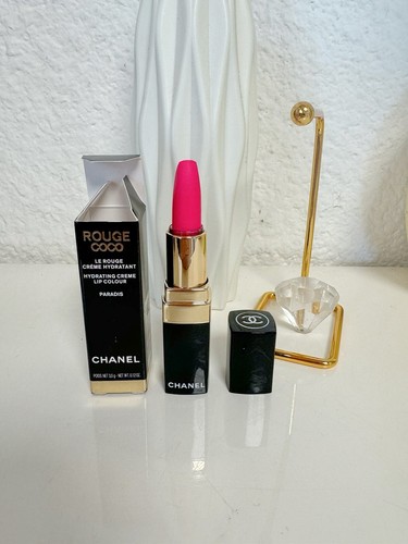 Rouge lèvres chanel - rouge,