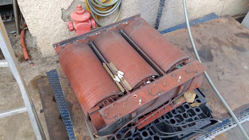 Trasformatore amplificatore - trasformatore,