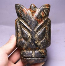 Statua testa faccia bestia dio