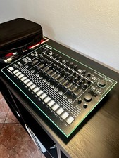 Roland TR8 perfetta