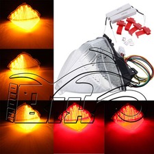 FARO POSTERIORE STOP A LED CON INDICATORI DIREZIONALI YAMAHA R1 04/05/06 CHIARO