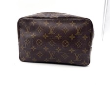Louis Vuitton Trousse TOILETTE