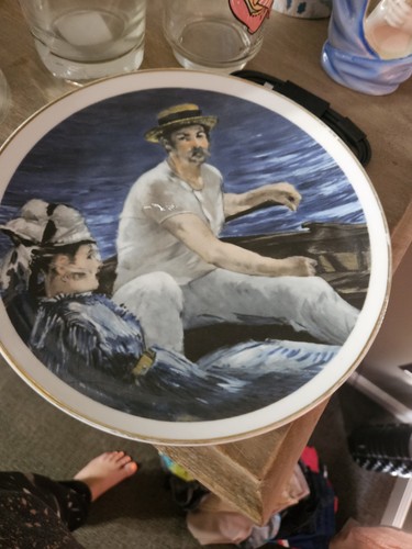 The image shows decorative - image, a