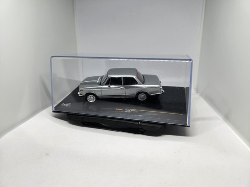 Modellino scala bmw 2002 - bmw,