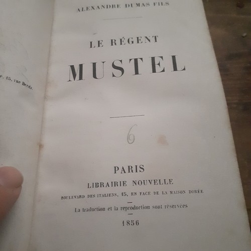 Régent mustel le docteur - -,