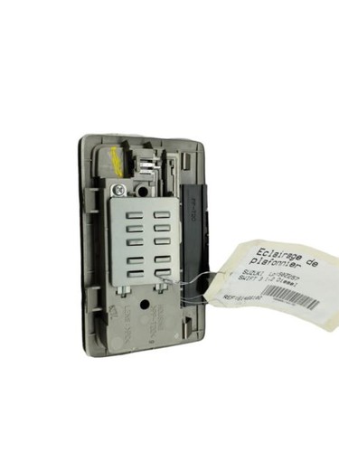 Luce cortesia suzuki swift - luce, di