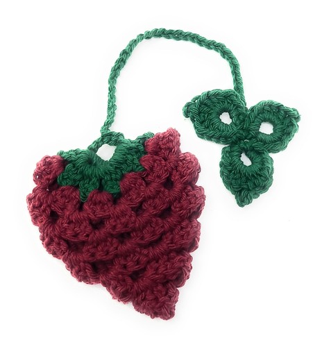 Grapevine crochet bookmark - grapevine,