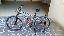 MBT Cube 2023 Grey/Red, size L, forcella RockShox, freni disco idraulici Shimano