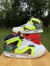 Nike Air Tech Challenge Hybrid