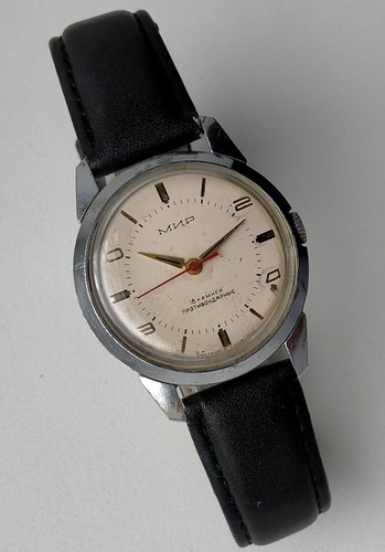 Orologio meccanico sovietico