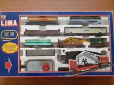 Lima grande scatola contenente un treno merci con carro gru usato pochissimo