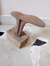 Antica incudine da calzolaio