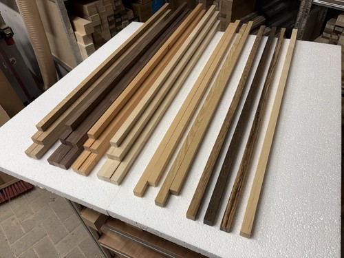 Listello quadrato 20x20 - , mm