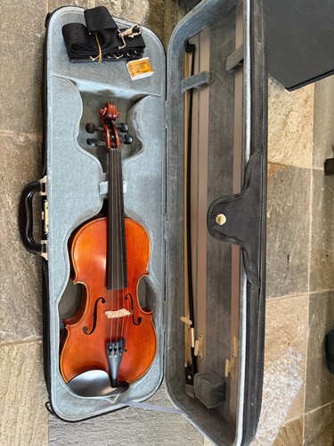 Violin with case and bow - ,, full