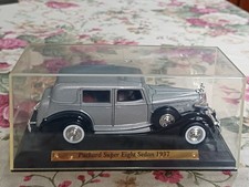 PACKARD Super Eight Sedan 1937