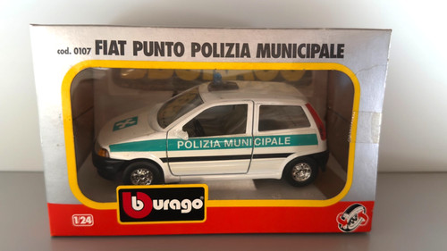 Fiat punto polizia - 1:24,