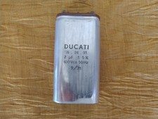 Condensatore  Ducati 2uf 600V