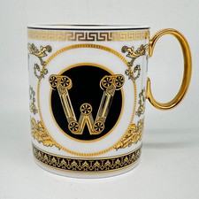 TAZZA VERSACE Virtus Alphabet