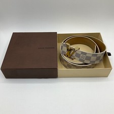 Louis Vuitton M9609 Damier