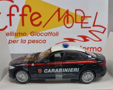 BURAGO 1/24  ALFA ROMEO GIULIA