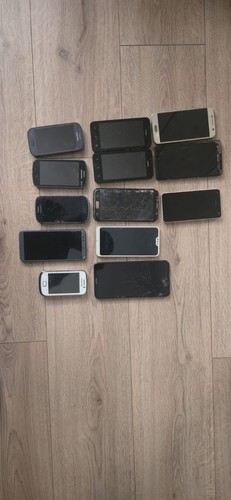 Smartphone per ricambi - 13,