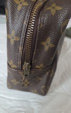 Auth LOUIS VUITTON Trousse