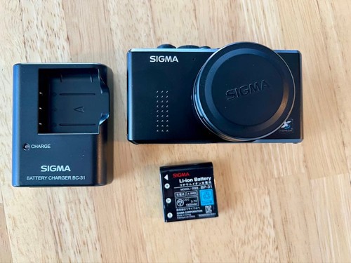 Fotocamera digitale compatta