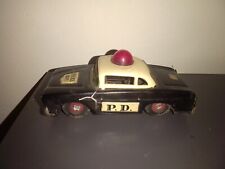 Antico giocattolo di latta