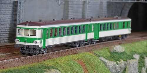 Models 11031 autorail ead - autorail,