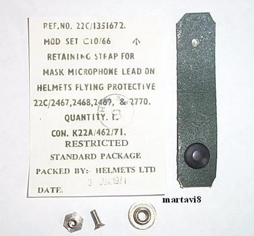 Microphone cable retaining - microphone,