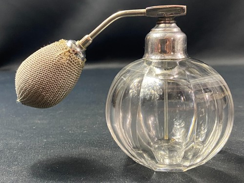 Flacone profumo - di,