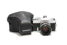 Fotocamera analogica Konica