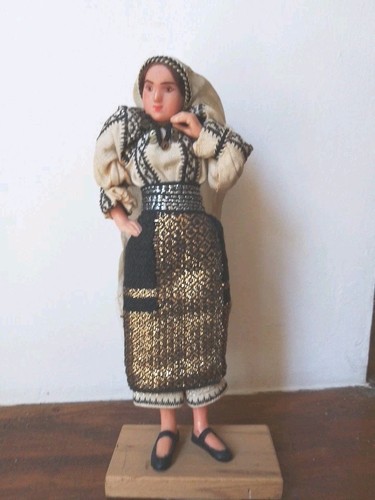 Bambola souvenir romania abito - bambola,