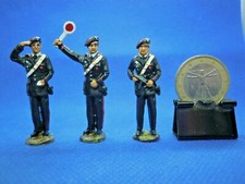3 soldatini piombo CARABINIERI