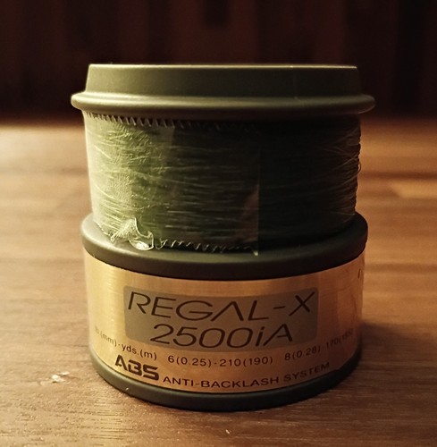 Daiwa regal 2500 bobina - regal,