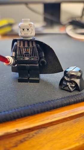 Lego star wars minifigure - star,