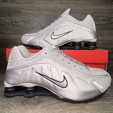 Nike Men's Shox R4 (2025)