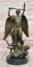 Statua D'Arcangelo San Michele