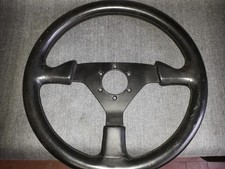 volante momo martini