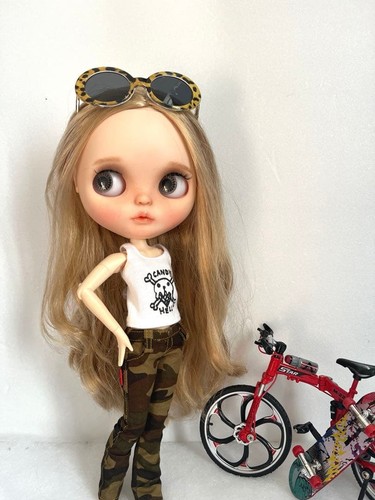 Bambola blythe personalizzata - bambola,